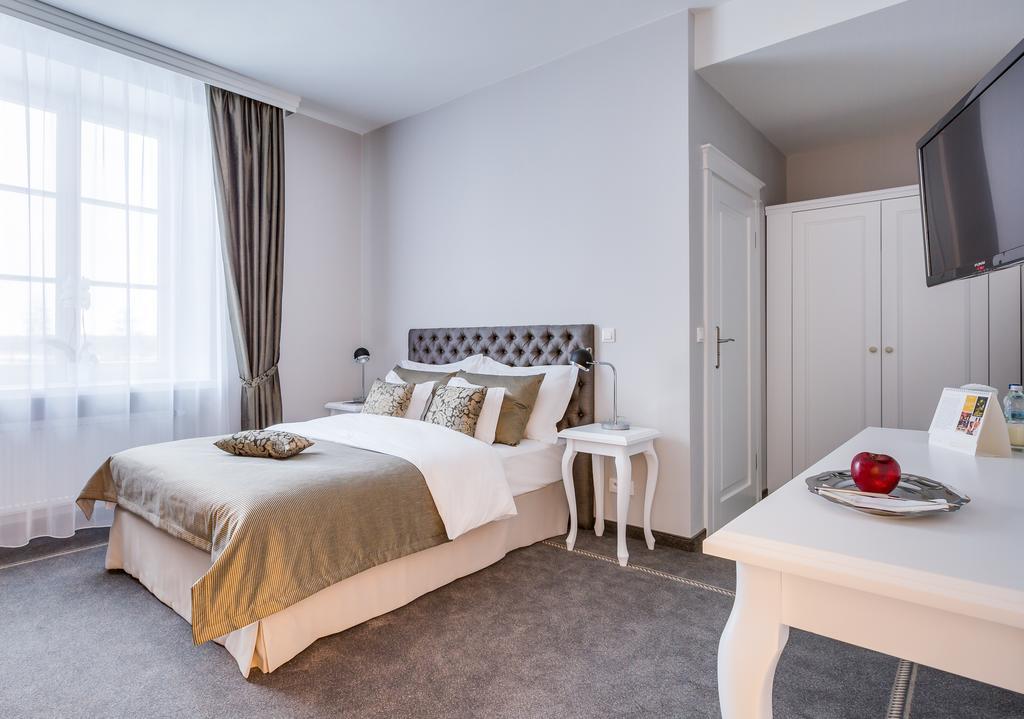 Talaria Resort&Spa Trojanow エクステリア 写真
